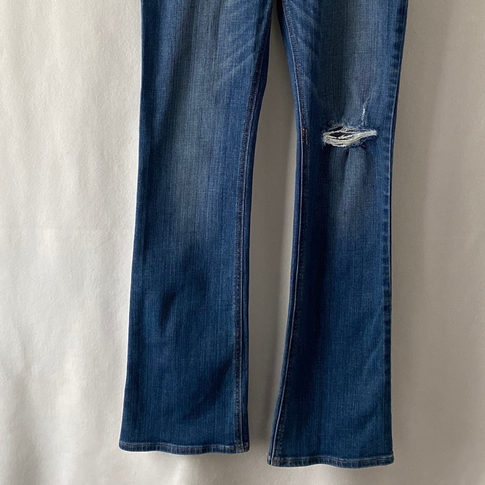Hollister 9R 5 Pocket Distressed Denim Blue Jeans - Picture 2 of 14